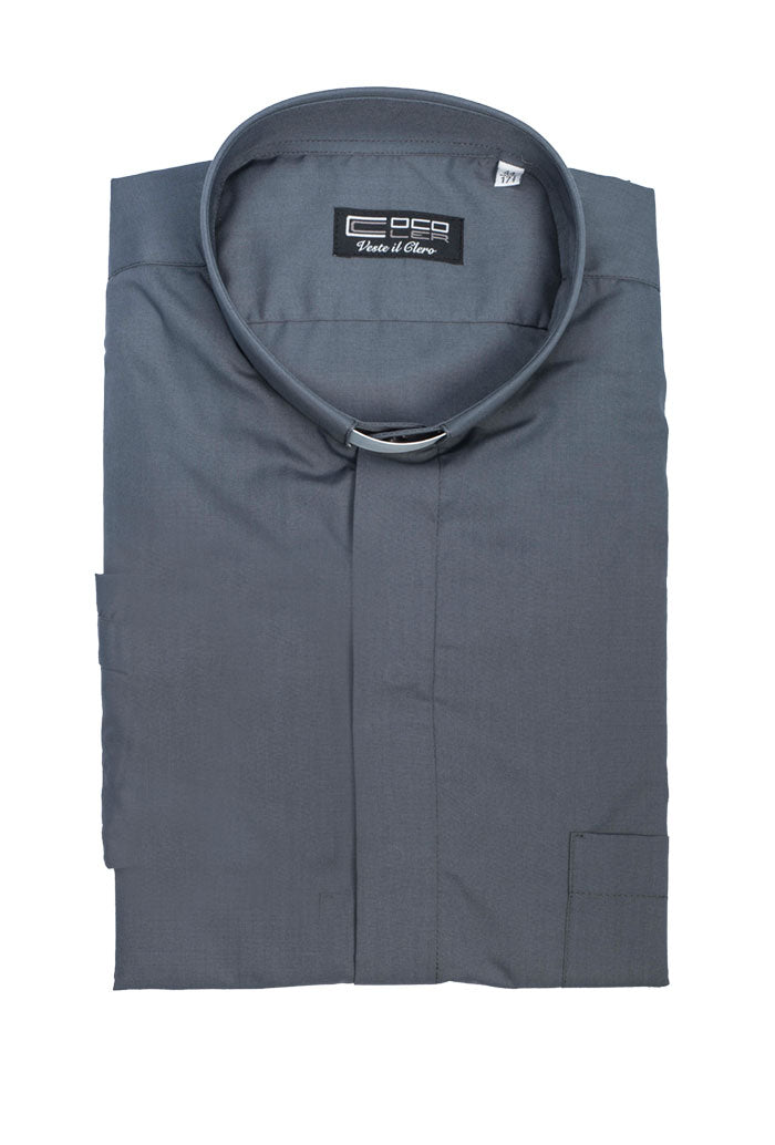 Camicia grigio scuro, manica corta, misto cotone, collo clergy