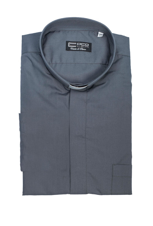 Camicia grigio scuro, manica corta, misto cotone, collo clergy
