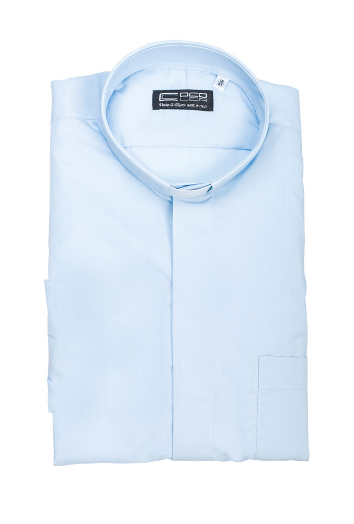Camicia celeste, manica corta, misto cotone, collo clergy