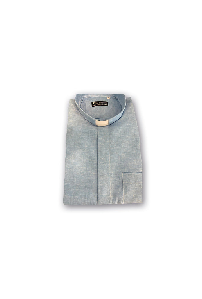 Camicia manica corta, tinta unita, misto lino, collo clergy, celeste. 60%LINO 40%COTONE