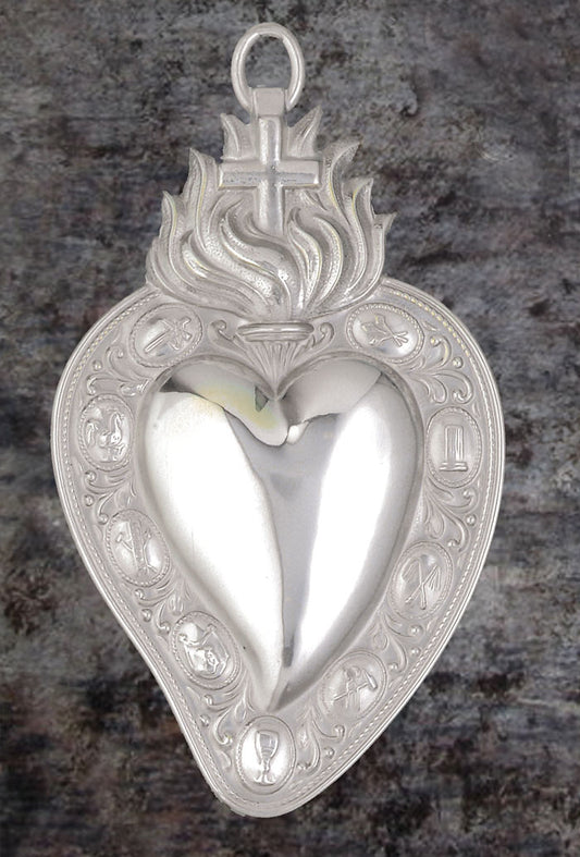 Cuore Votivo Passione, in argento 925. Dimensioni 8x14 cm