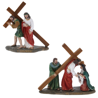 Set 14 statue in resina "Stazioni della Via Crucis". Altezza 16 cm