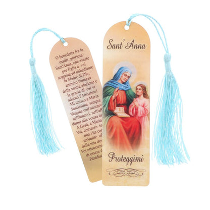 Segnalibro Sant'Anna in carta plastificata con fiocco colorato. Dimensioni 4x14 cm