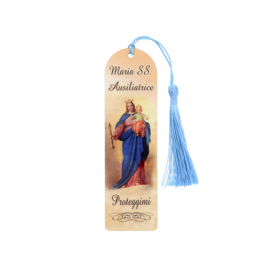 Segnalibro Maria Ausiliatrice in carta plastificata con fiocco colorato. Dimensioni 4x14 cm