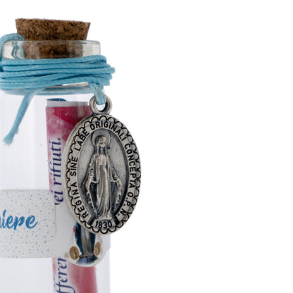 Bottiglietta in vetro con messaggio "Fioretti mariani" e ciondolo con medaglia miracolosa