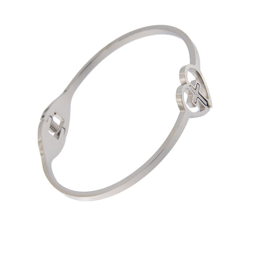 Bracciale rigido in acciaio con cuore e croce. Dimensioni 6,5x5 cm