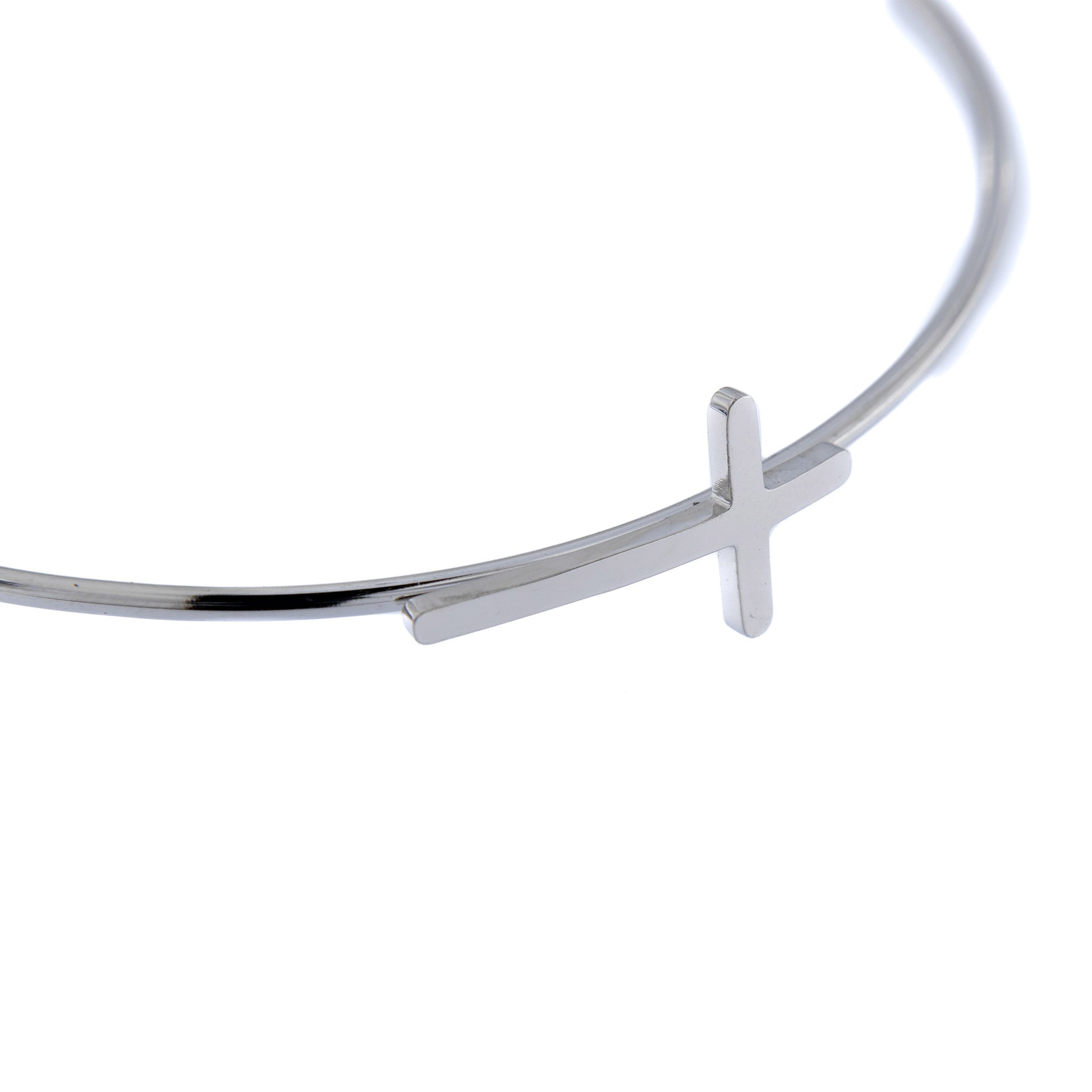 Bracciale rigido in acciaio con croce. Regolabile