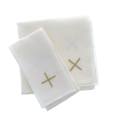Servizio da Altare in lino, con ricamo simbolo mariano dorato e celeste