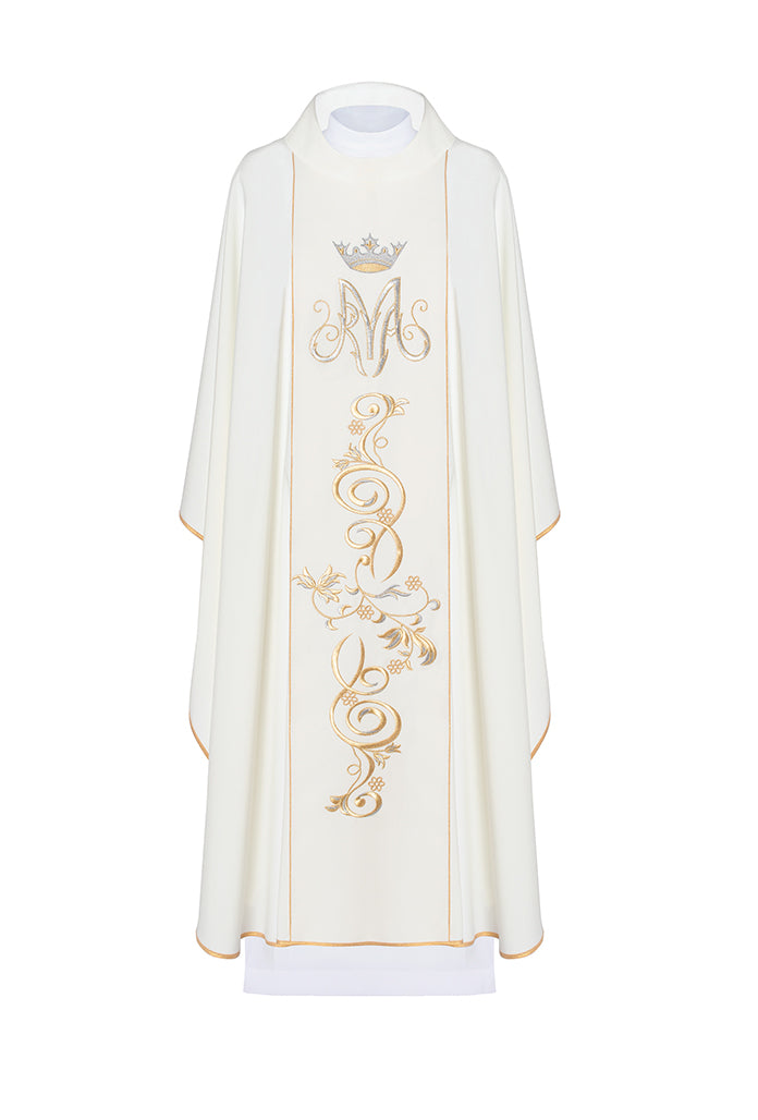 Casula mariana avorio con ricamo M di Maria in oro e argento. Misto poliestere