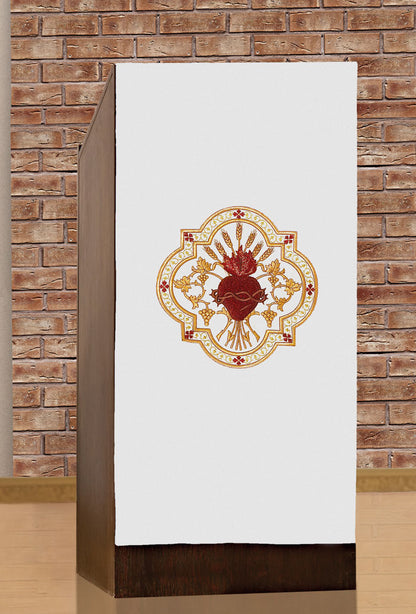 Coprileggio ricamato Sacro Cuore. Dimensioni 55x250 cm