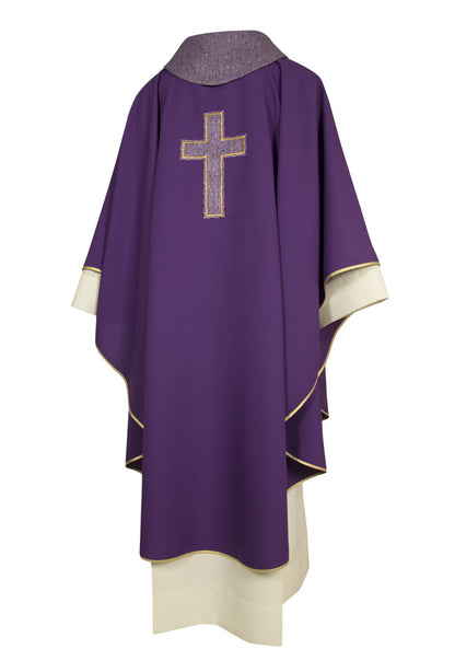 Casula con Croce centrale dorata