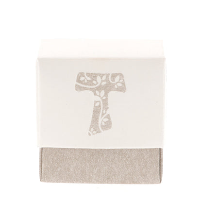 Scatolina porta confetti in carta con Croce Tau e coperchio. Dimensioni 5x5 cm