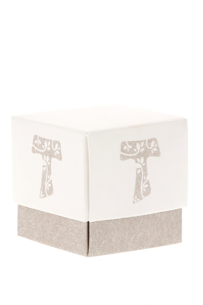 Scatolina porta confetti in carta con Croce Tau e coperchio. Dimensioni 5x5 cm