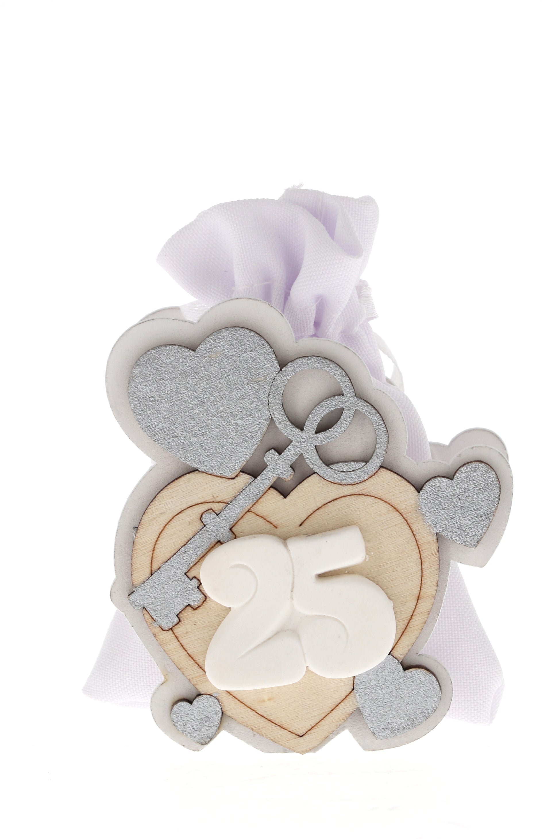 Sacchetto per confetti su Cuori in legno e numero 25 in porcellana. Altezza 8 cm
