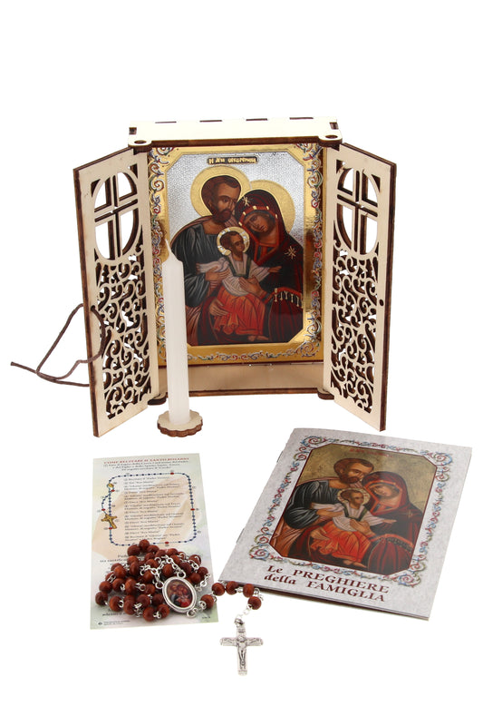 Altarino devozionale comprensivo di candela, corona e libretto abbinato Sacra Famiglia 11x15x4 cm
