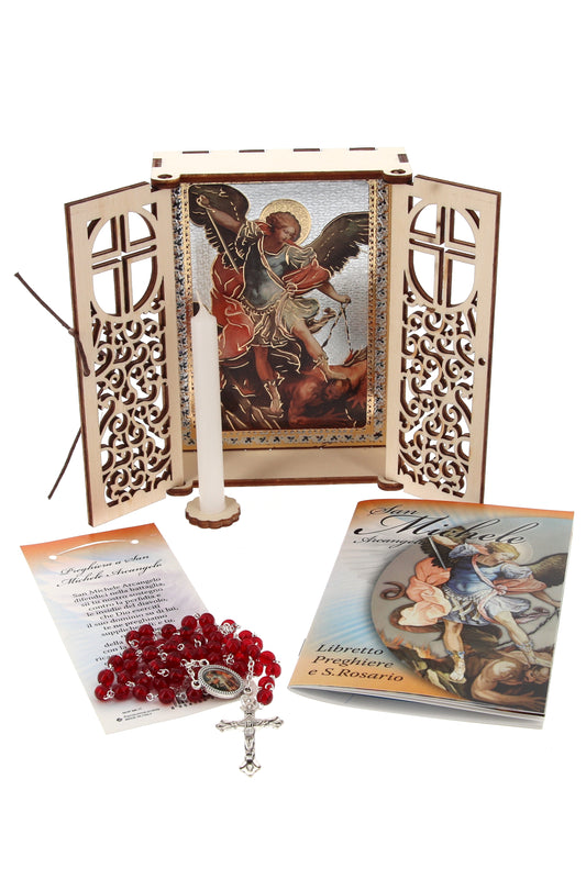 Altarino devozionale comprensivo di candela, corona e libretto - San Michele 11x15x4 cm