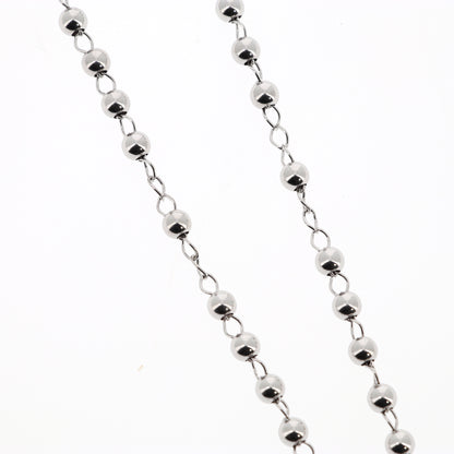Rosario in argento indossabile con Crocifisso e grani diametro 0,4. Lunghezza 46 cm