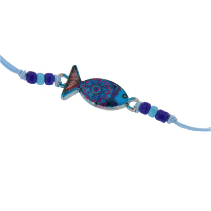 Bracciale in corda con ciondolo passante in colori assortiti. Regolabile