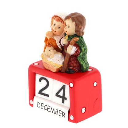 Decorazione natalizia Natività con datario in resina. Altezza 6 cm