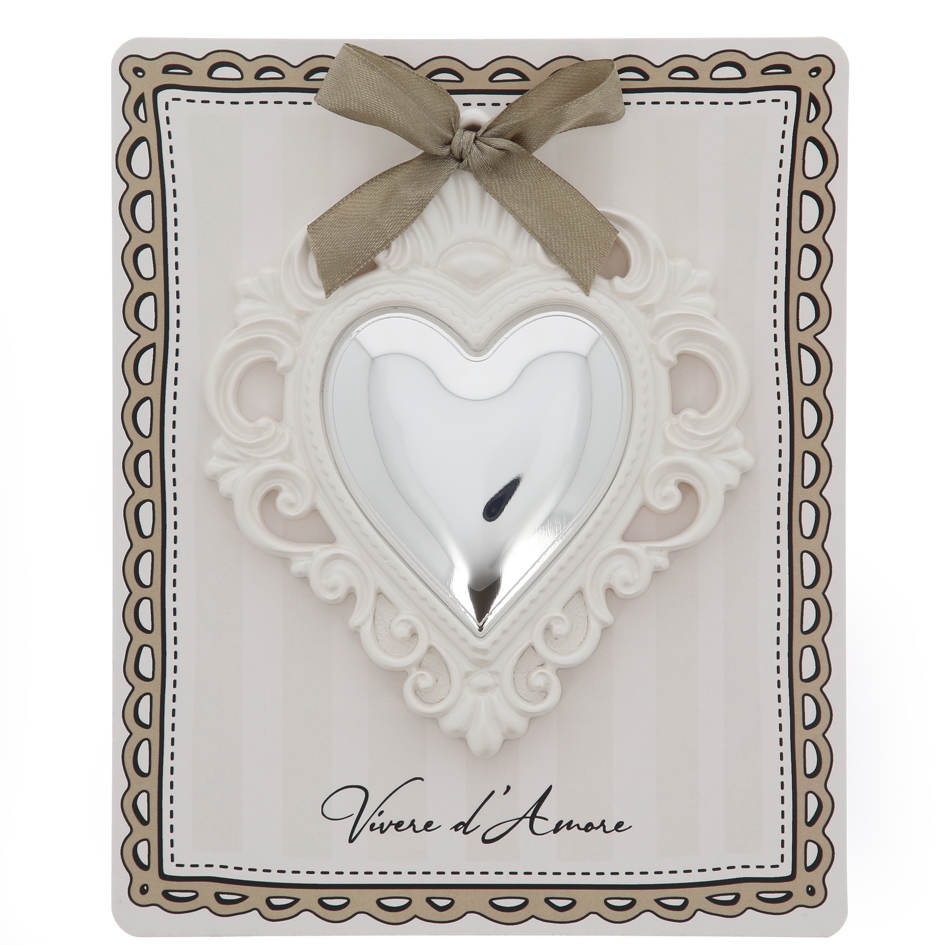 Cuore Votivo moderno in resina - cuore argentato e cornice madreperla. Dimensioni 17,5x21,5 cm