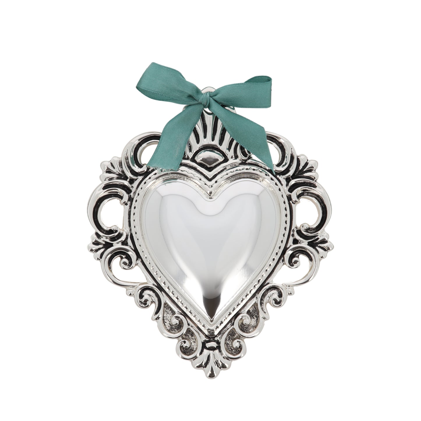 Cuore Votivo moderno in resina argentata. Dimensioni 17,5x21,5 cm
