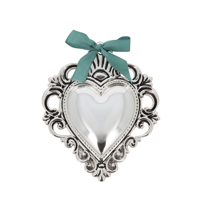 Cuore Votivo moderno in resina argentata. Dimensioni 17,5x21,5 cm