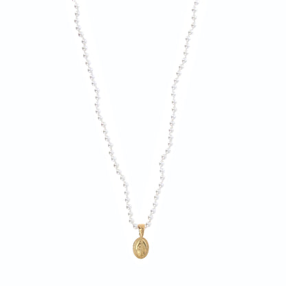 Collana in perle di conchiglia e pendente Medaglia Miracolosa in argento dorato
