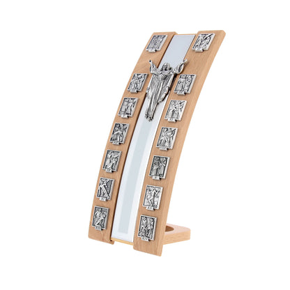 Via Crucis da appoggio in legno verniciato. Altezza 30 cm