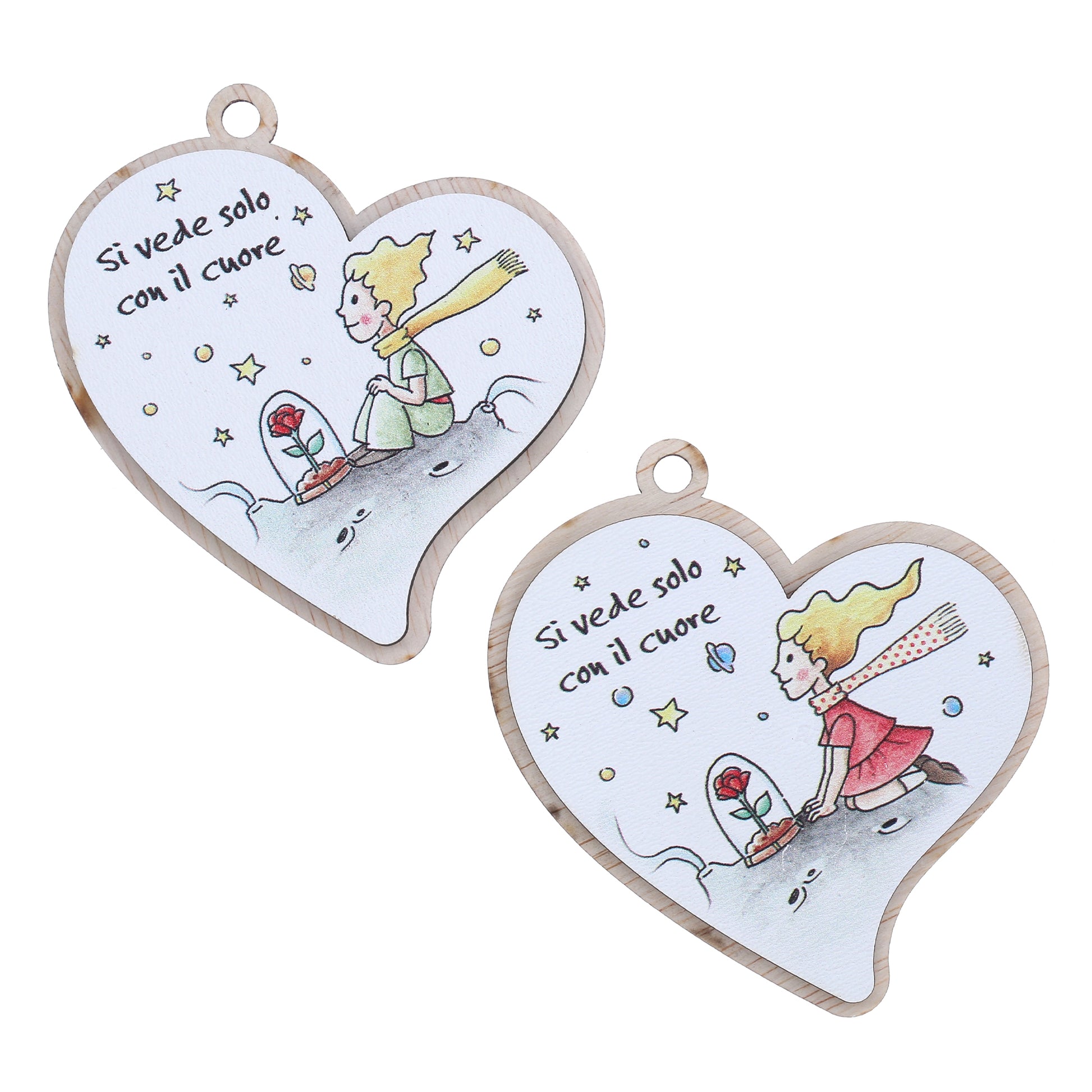 Immagine Piccolo Principe in legno a forma di cuore, con magnete e cordoncino. Altezza 8,5 cm