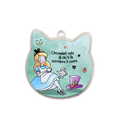 Immagine in legno Alice nel paese delle meraviglie con magnete e cordoncino