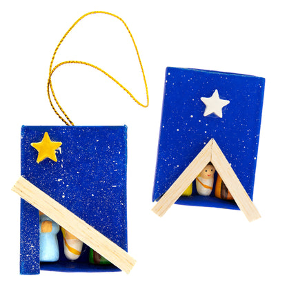 Presepe piccolo in scatolina. Dimensioni 5,2x3,8 cm