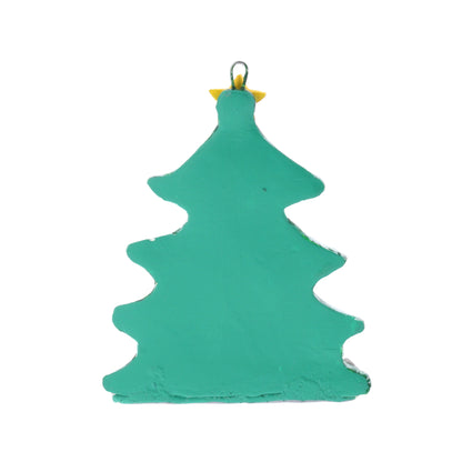 Presepe in cartapesta dipinta. Dimensioni 6,2x8,3 cm