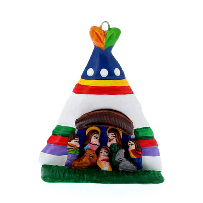 Presepe in cartapesta dipinta. Dimensioni 6,2x8,3 cm