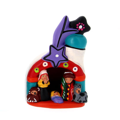 Presepe su chiesa con stella in colori assortiti. Dimensioni: 6,8x10,2 cm