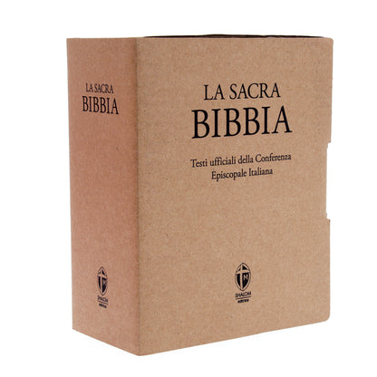 La Sacra Bibbia. Edizione grande a caratteri grandi. Copertina flessibile cartonata rosso corallo