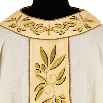 Casula Sacerdotale Misto Lana Avorio con Ricamo Olivo