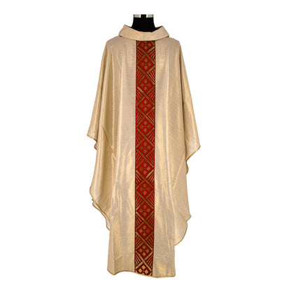 Casula Sacerdotale in Puro Lino con Gallone Rosso