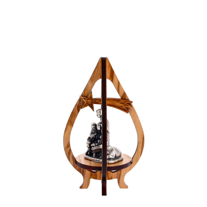 Nacimiento de madera de olivo y metal en forma de gota