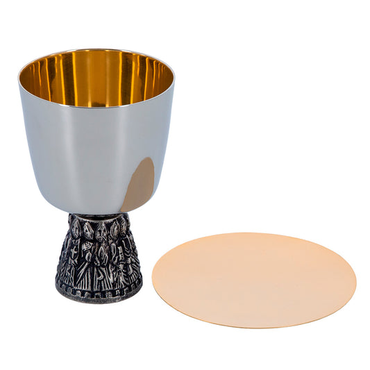 Calice liturgico in ottone nichelato con base dei 12 Apostoli – Altezza 15 cm