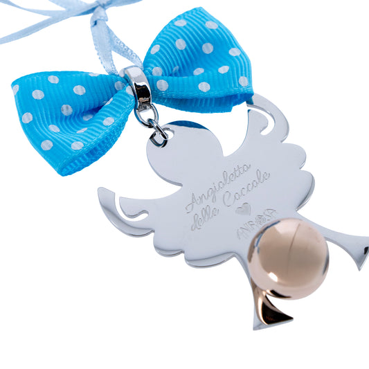 Sopraculla Angelo argentato con fiocco celeste e sfera Chiama Angeli in ottone rosè