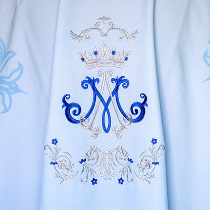 Casula azzurra con ricamo Mariano