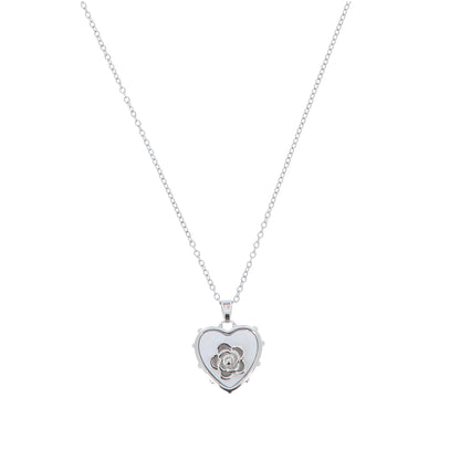 Collana in acciaio con ciondolo  cuore e rosa di Santa Rita. Lunghezza 24 cm