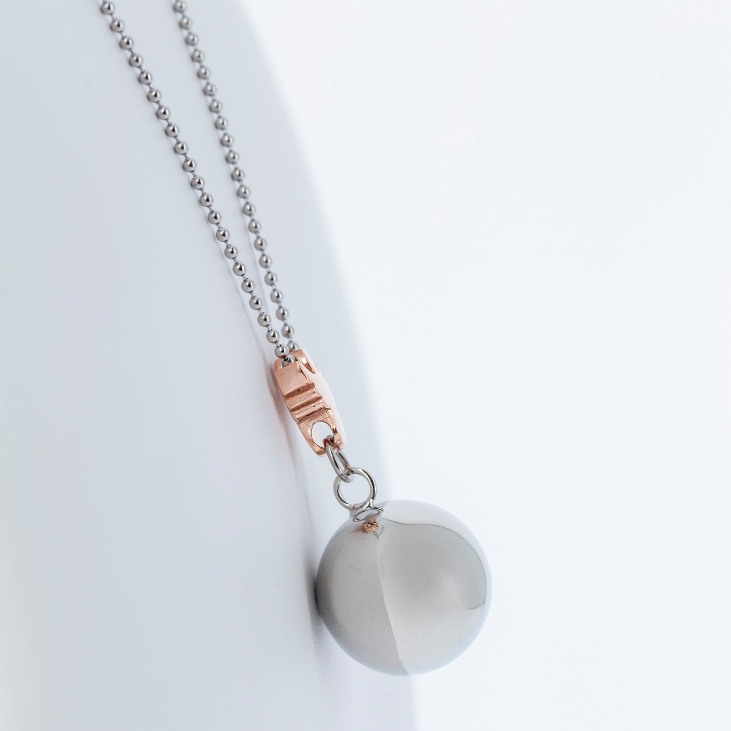 Collana Chiama Angeli con Angelo color Oro Rosa e Sfera argentata