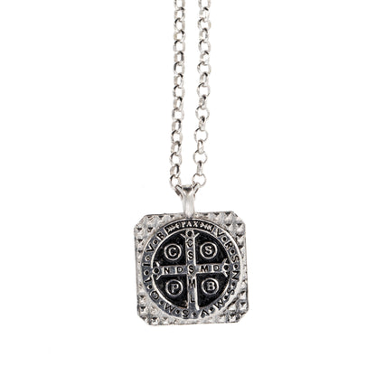 Collana Crucis Benedictus, San Benedetto in argento 925 brunito