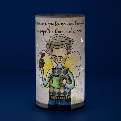 Lampada da compagnia, tonda, in carta e legno, da appendere o da appoggio. Raffigurazione Nonno