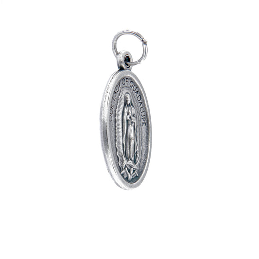 Medaglia ovale Madonna di Guadalupe. Altezza 2,2 cm