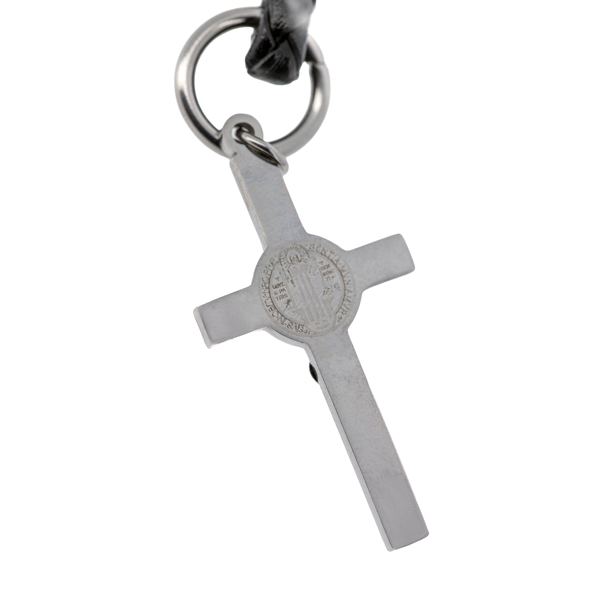 Portachiavi con Croce San Benedetto in acciaio inox. Con confezione. Lunghezza 10,5 cm