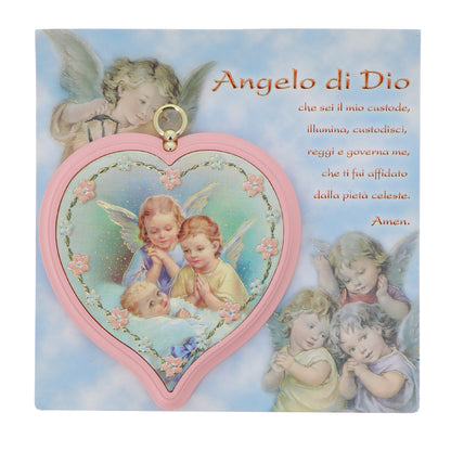 Sopraculla in polimero a cuore con cartoncino "Preghiera Angelo di Dio". Soggetto angeli, rosa. Dimensioni 13x13 cm