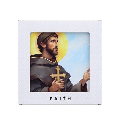 Quadro in legno San Francesco con dettagli dorati. Dimensioni 12,5x12,5 cm