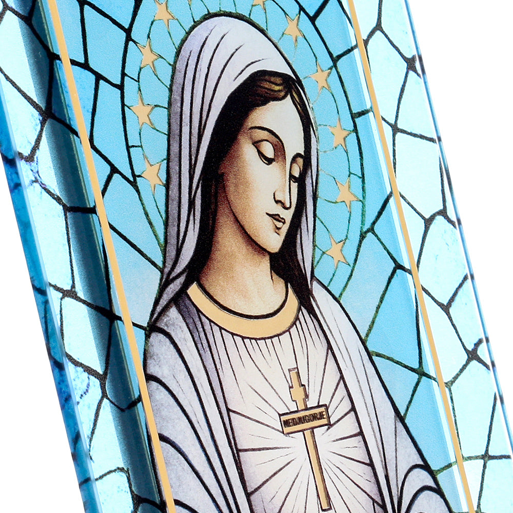 Quadro Madonna di Medjugorje in vetro – Immagine sacra da tavolo o da appendere con basetta – 13 × 18 cm